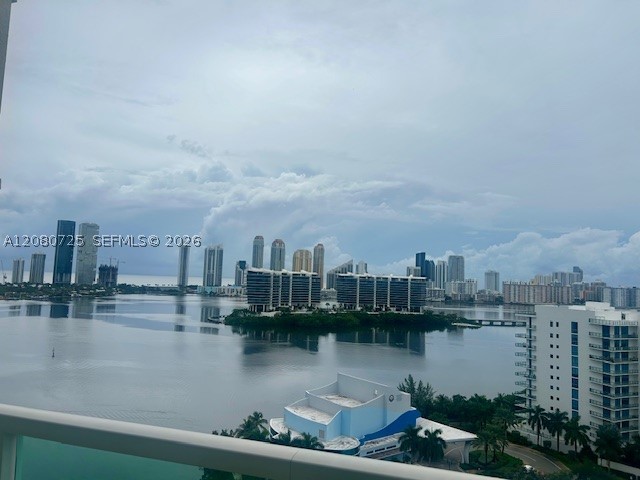 Aventura photo 2