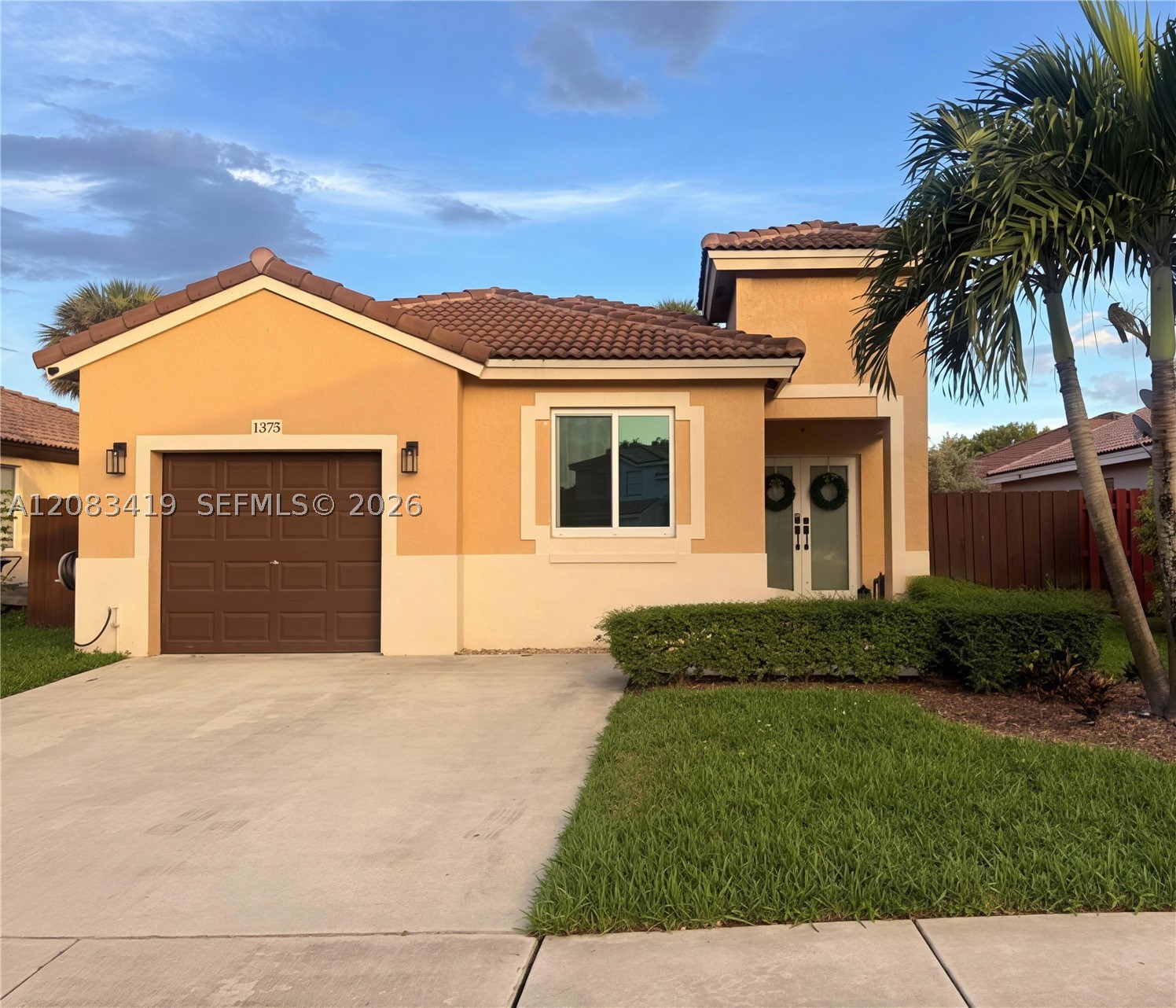 Pembroke Pines photo 1