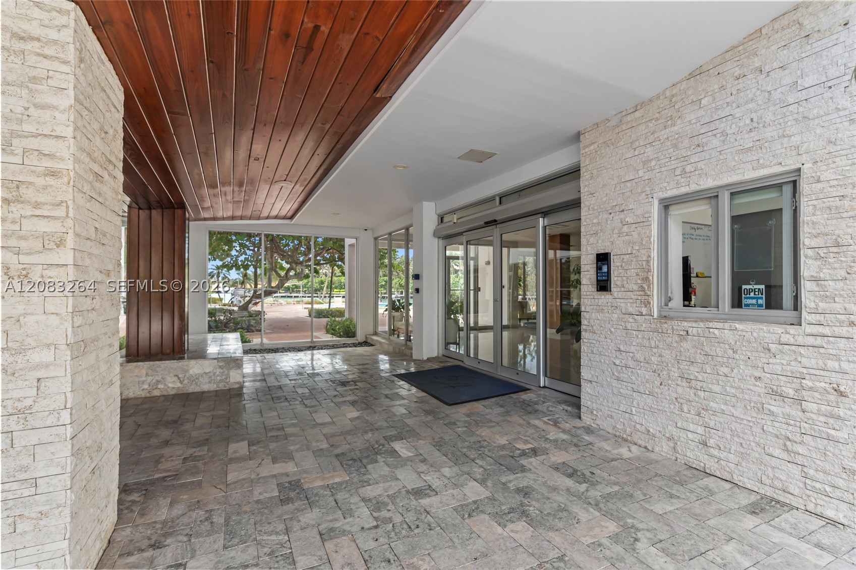 Bay Harbor Islands photo 3