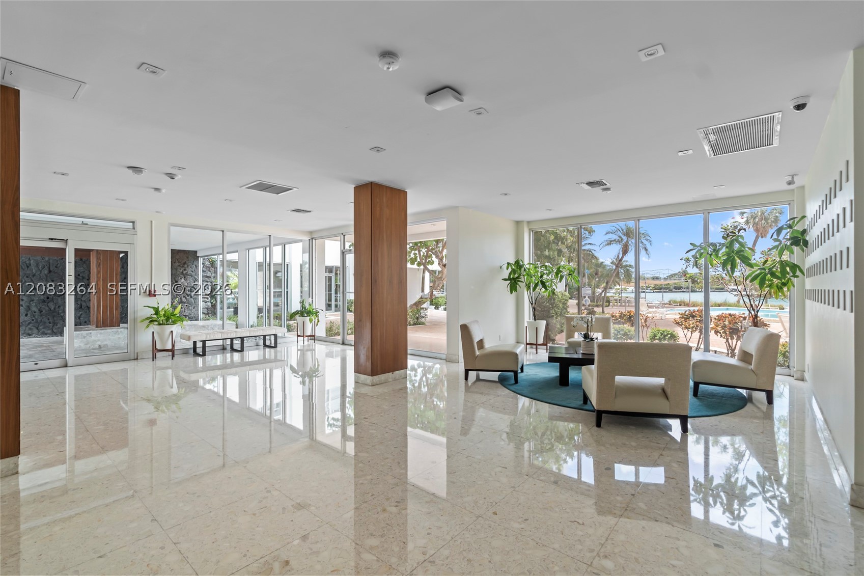 Bay Harbor Islands photo 4
