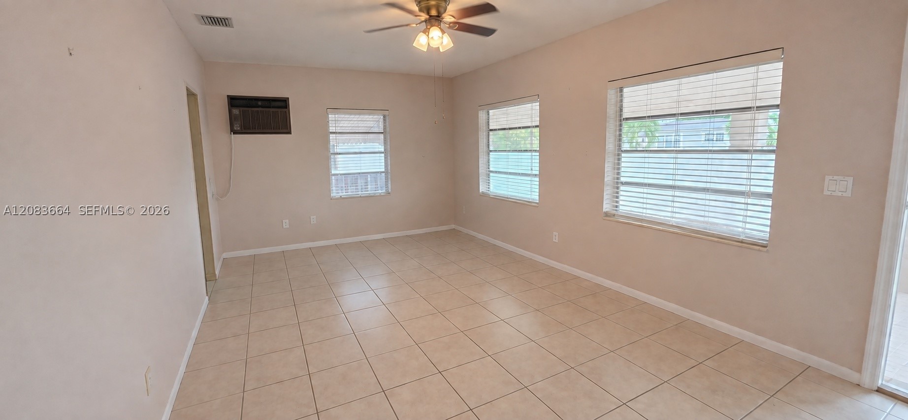 Hialeah photo 3