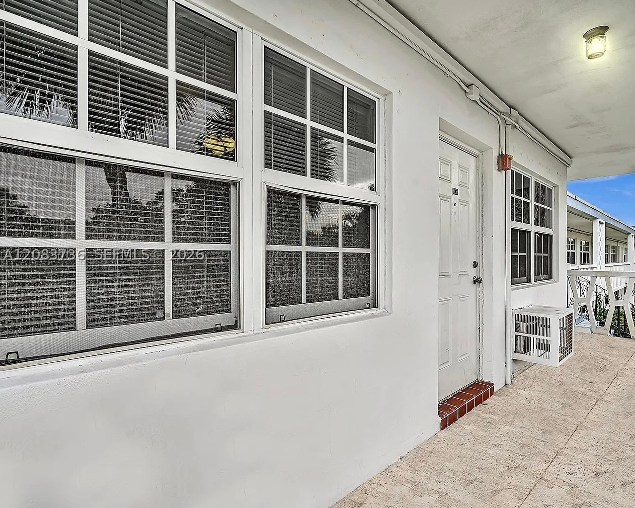 North Miami Beach photo 2