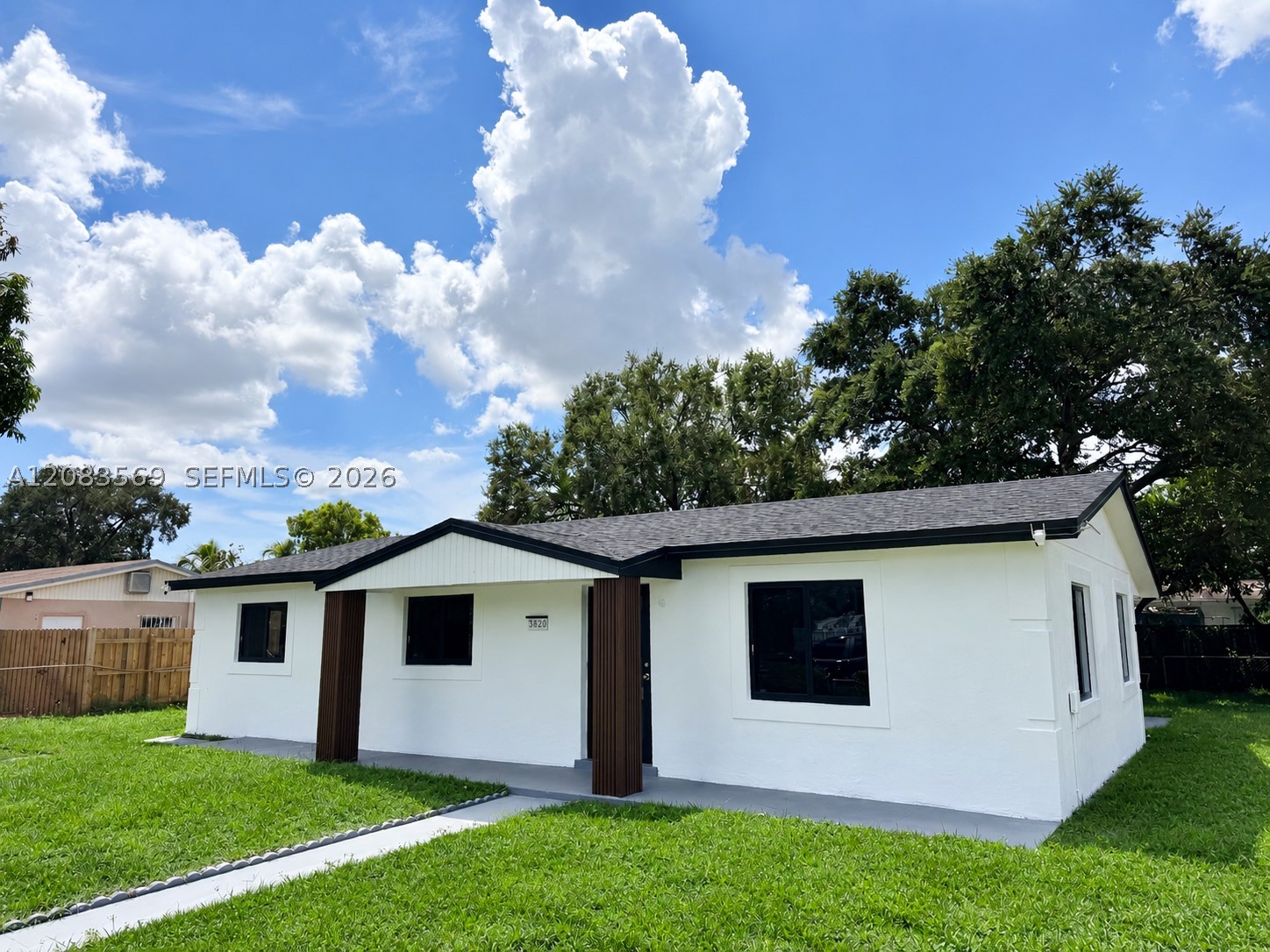 Miami Gardens photo 2