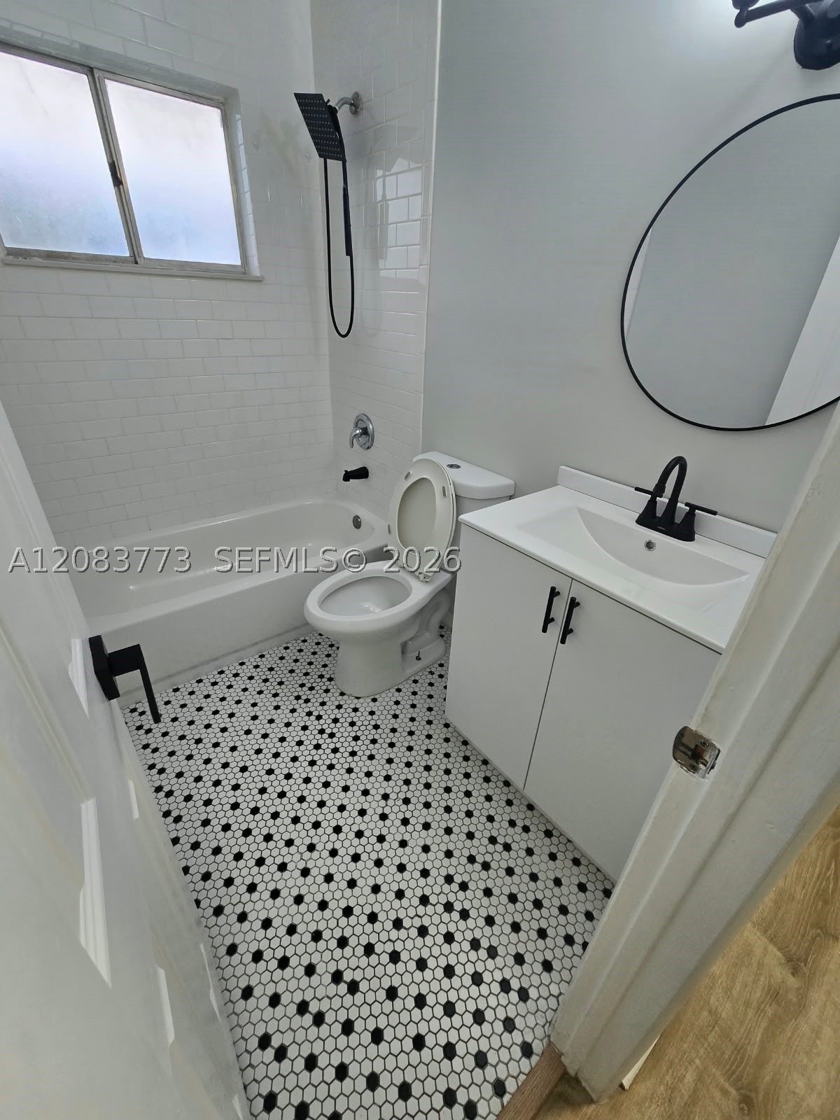 Hialeah photo 4