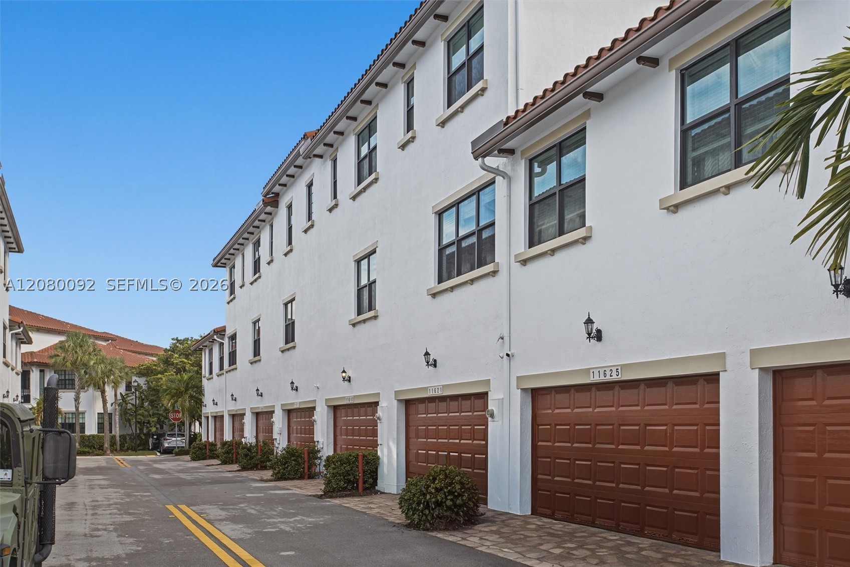 Pembroke Pines photo 4