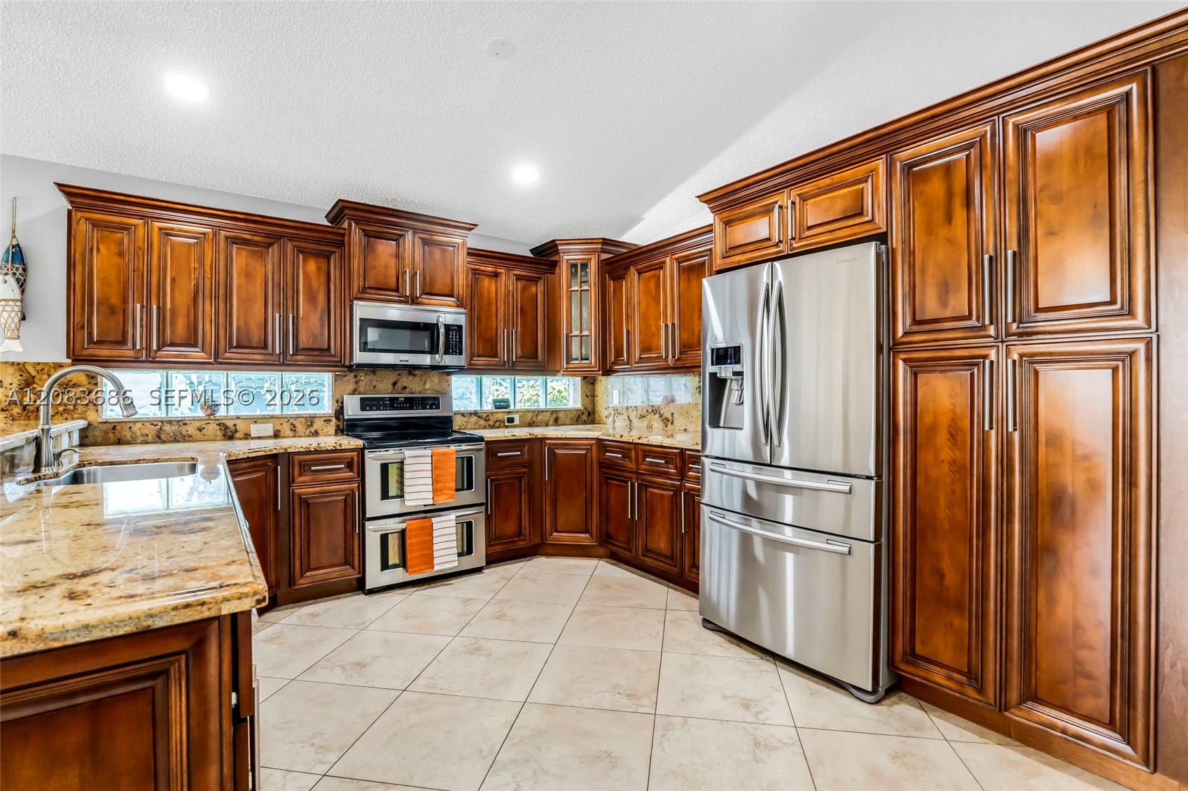 Pembroke Pines photo 3