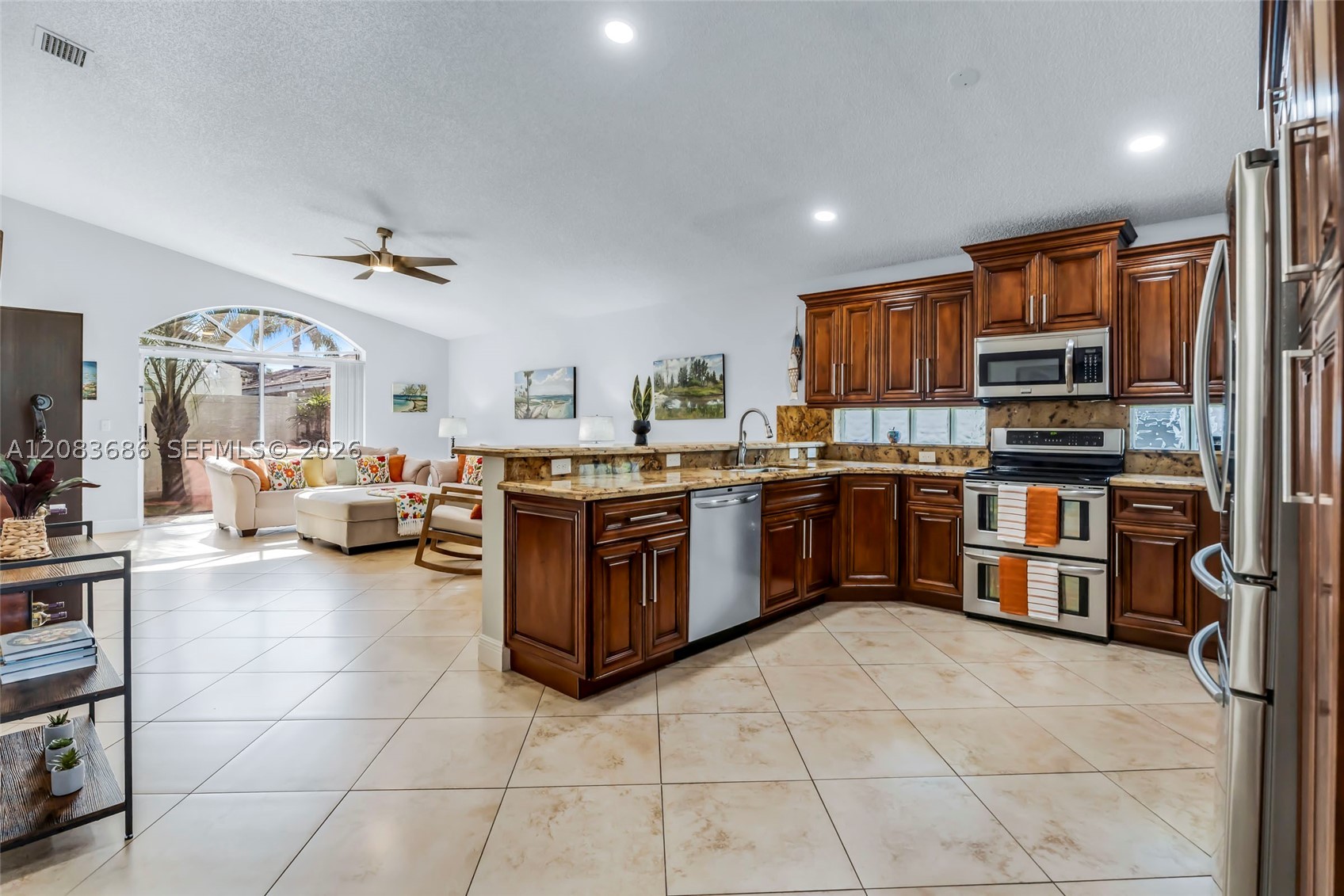 Pembroke Pines photo 5