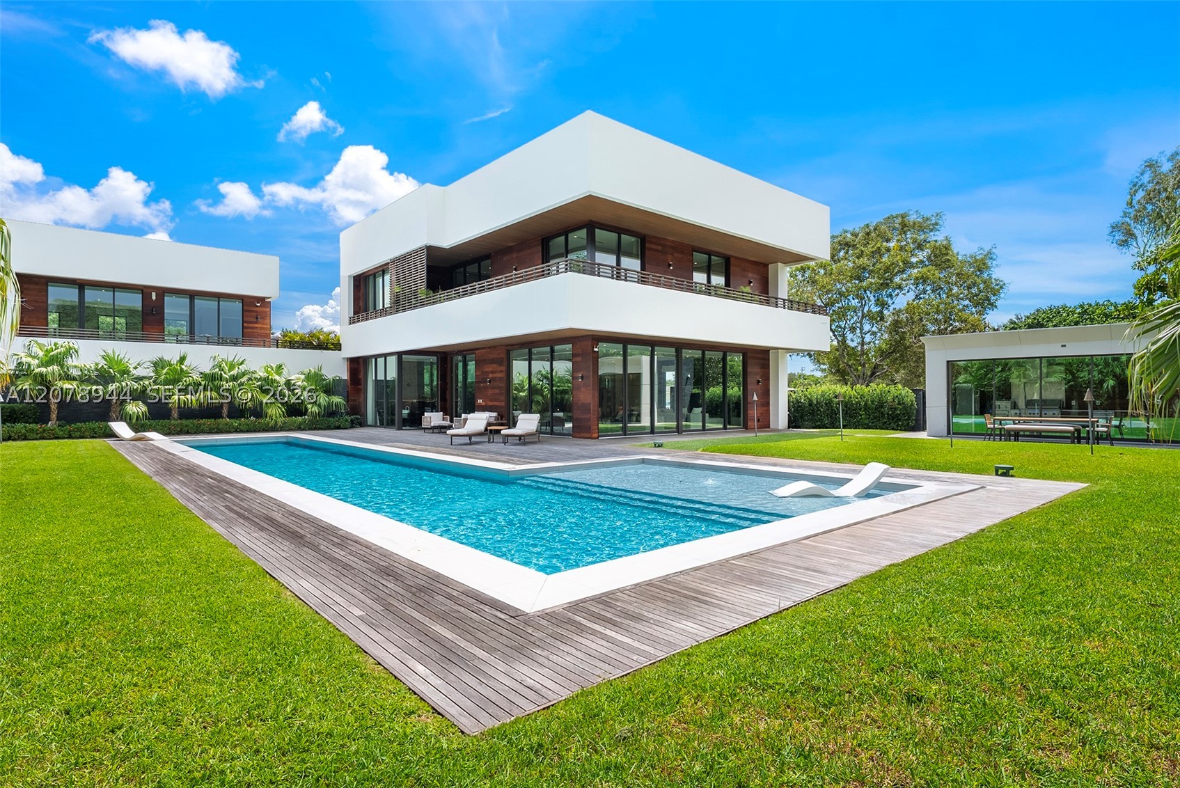Miami Shores photo 1