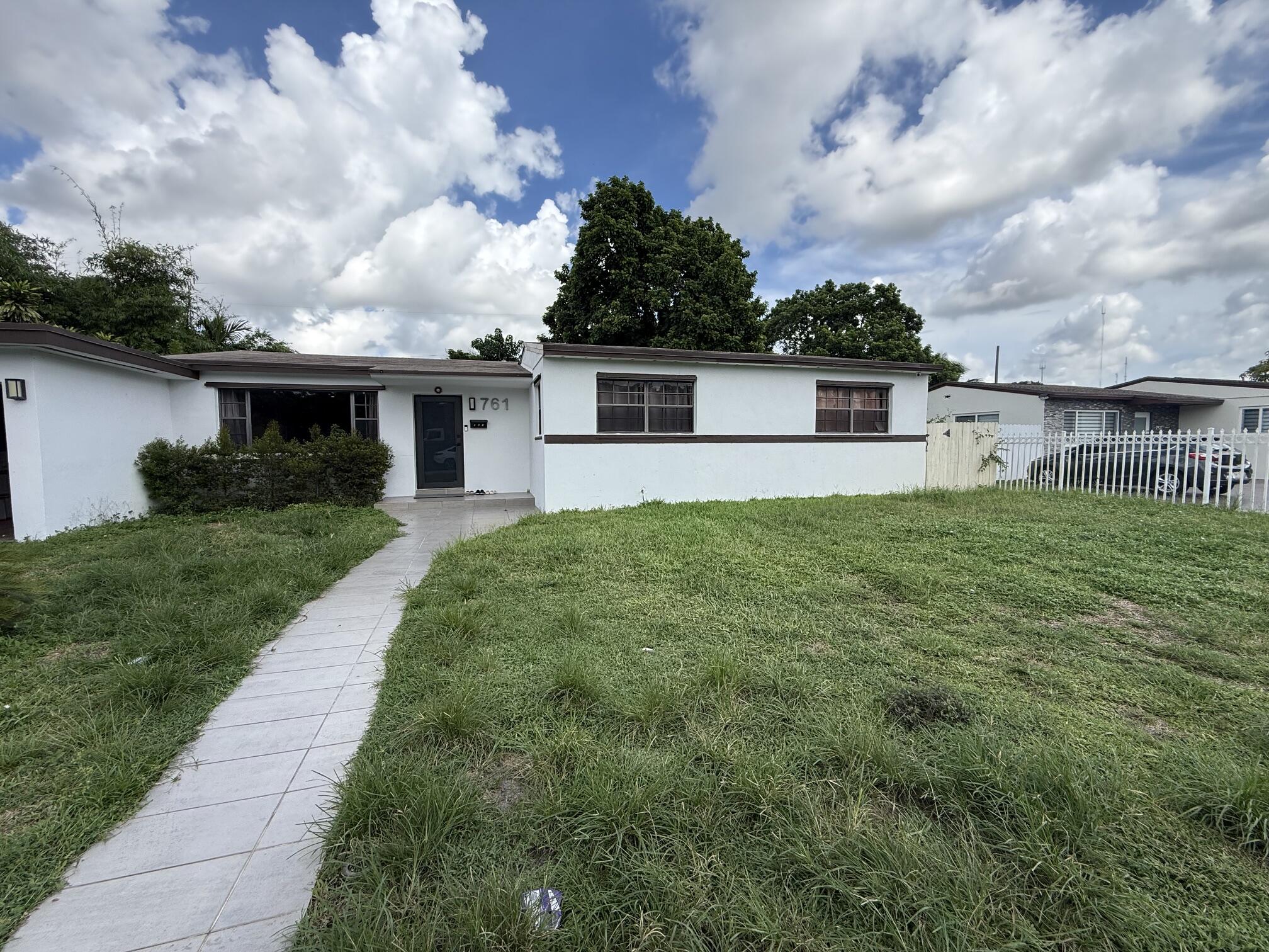 Miami Gardens photo 4