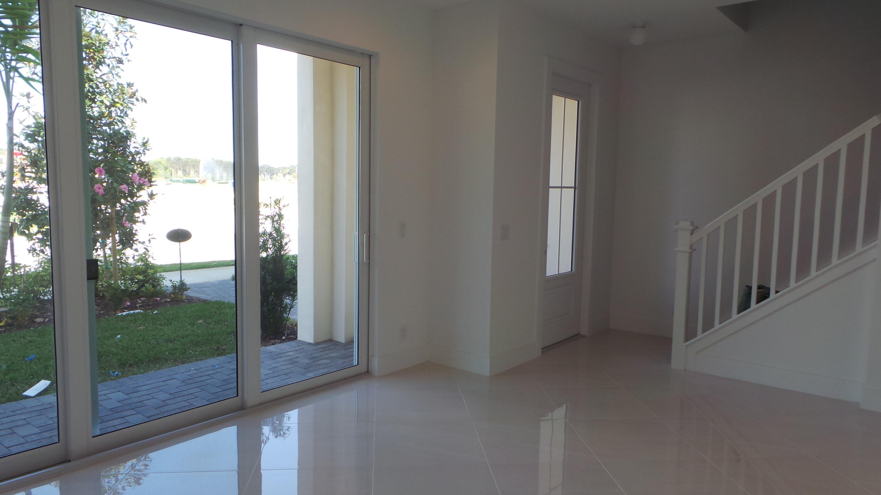 Palm Beach Gardens photo 1