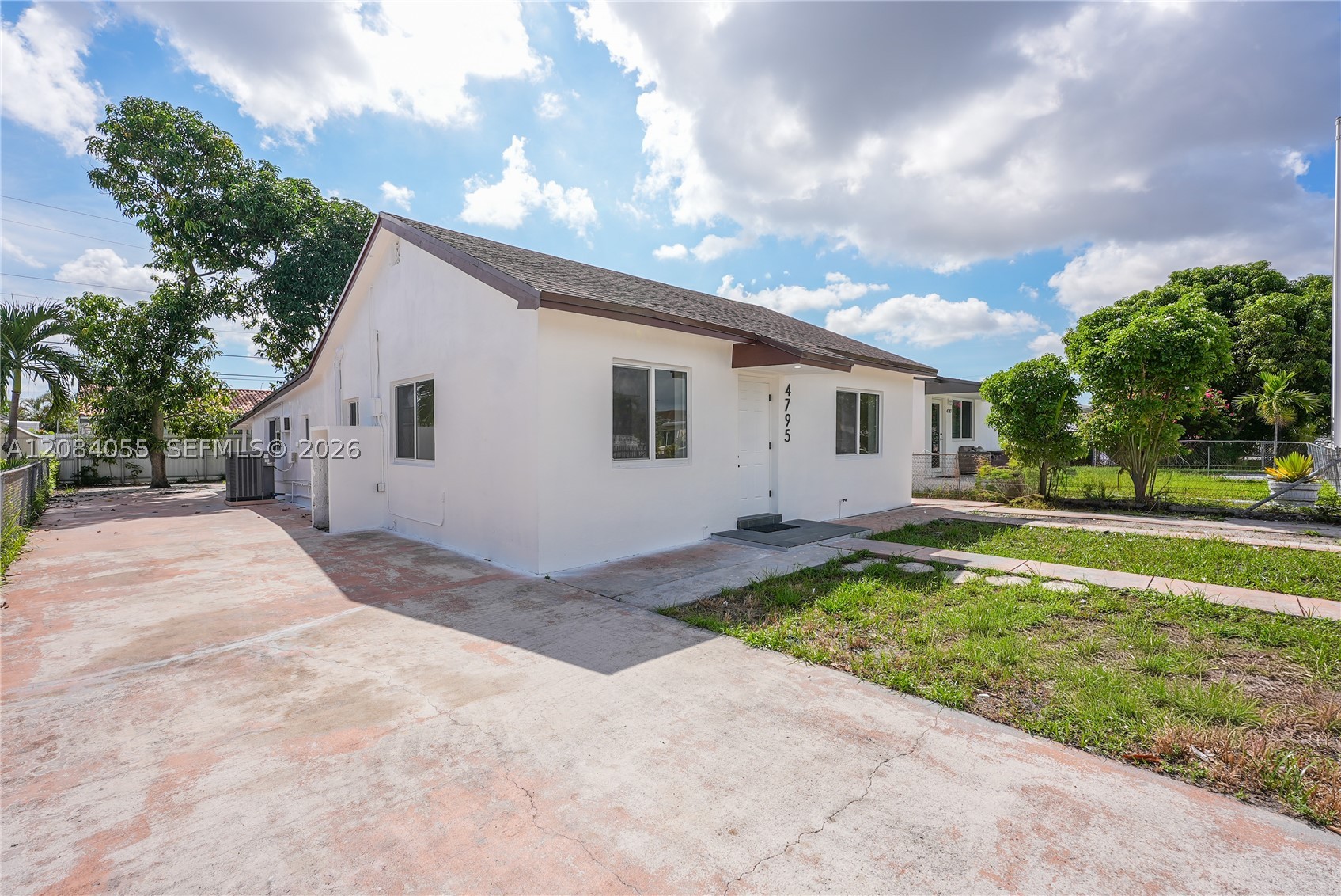 Hialeah photo 3