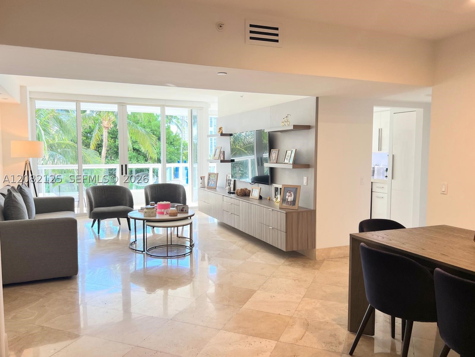 Aventura photo 4