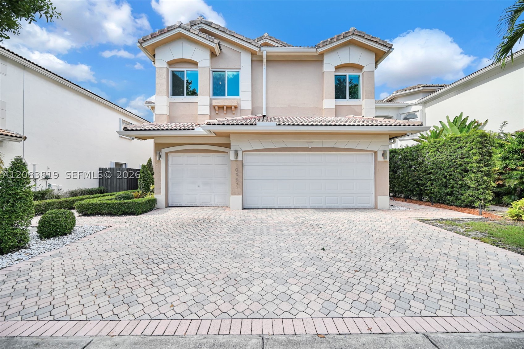 Doral photo 2
