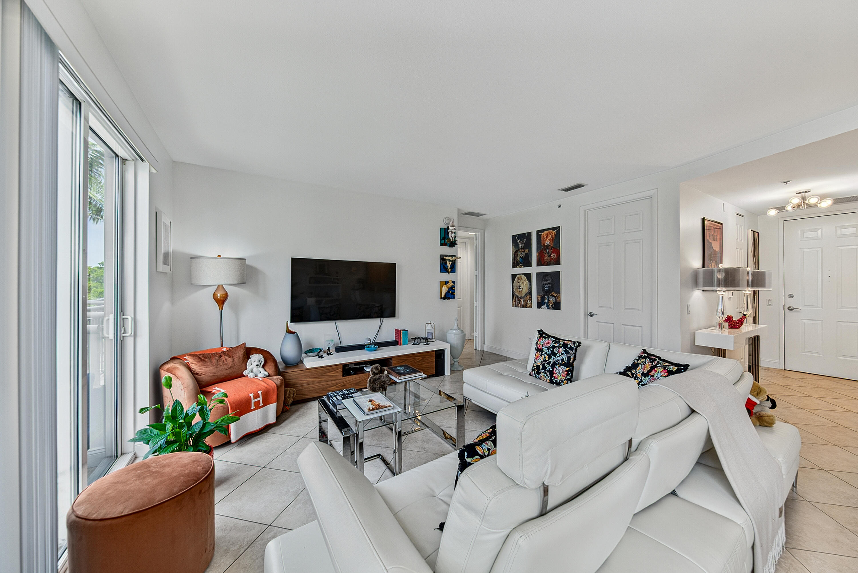 Wilton Manors photo 4
