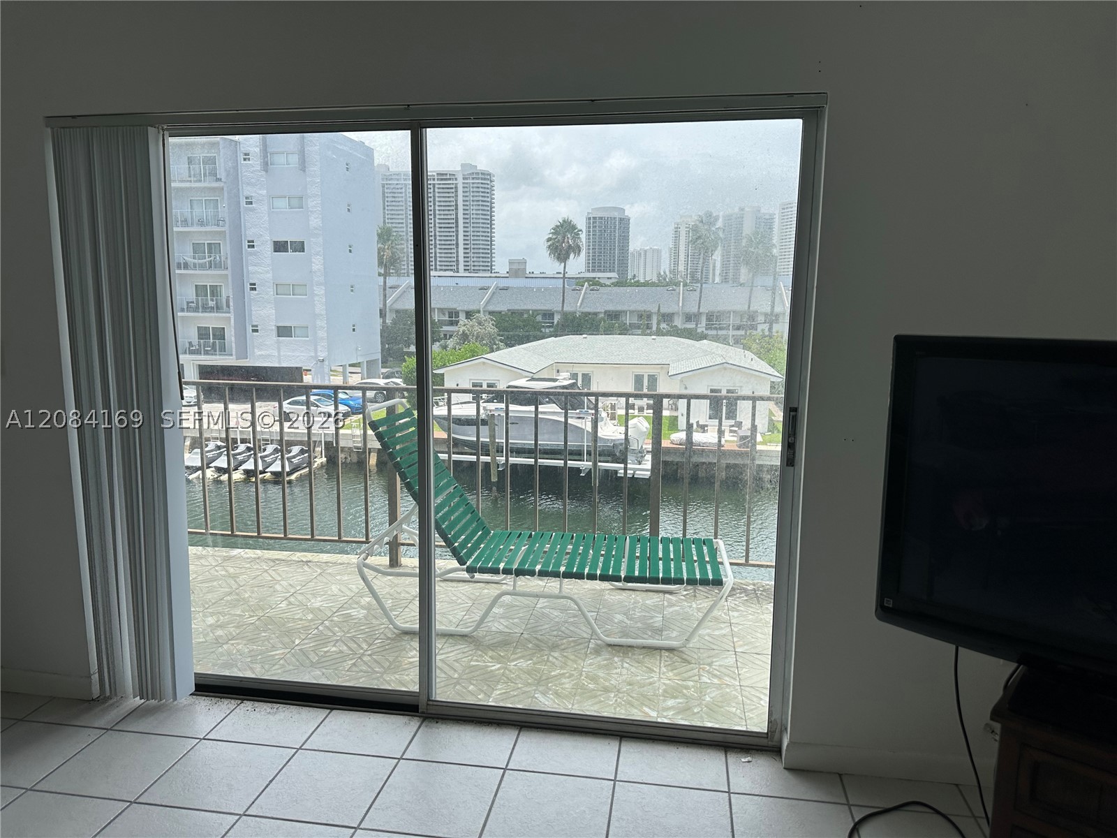 North Miami Beach photo 1