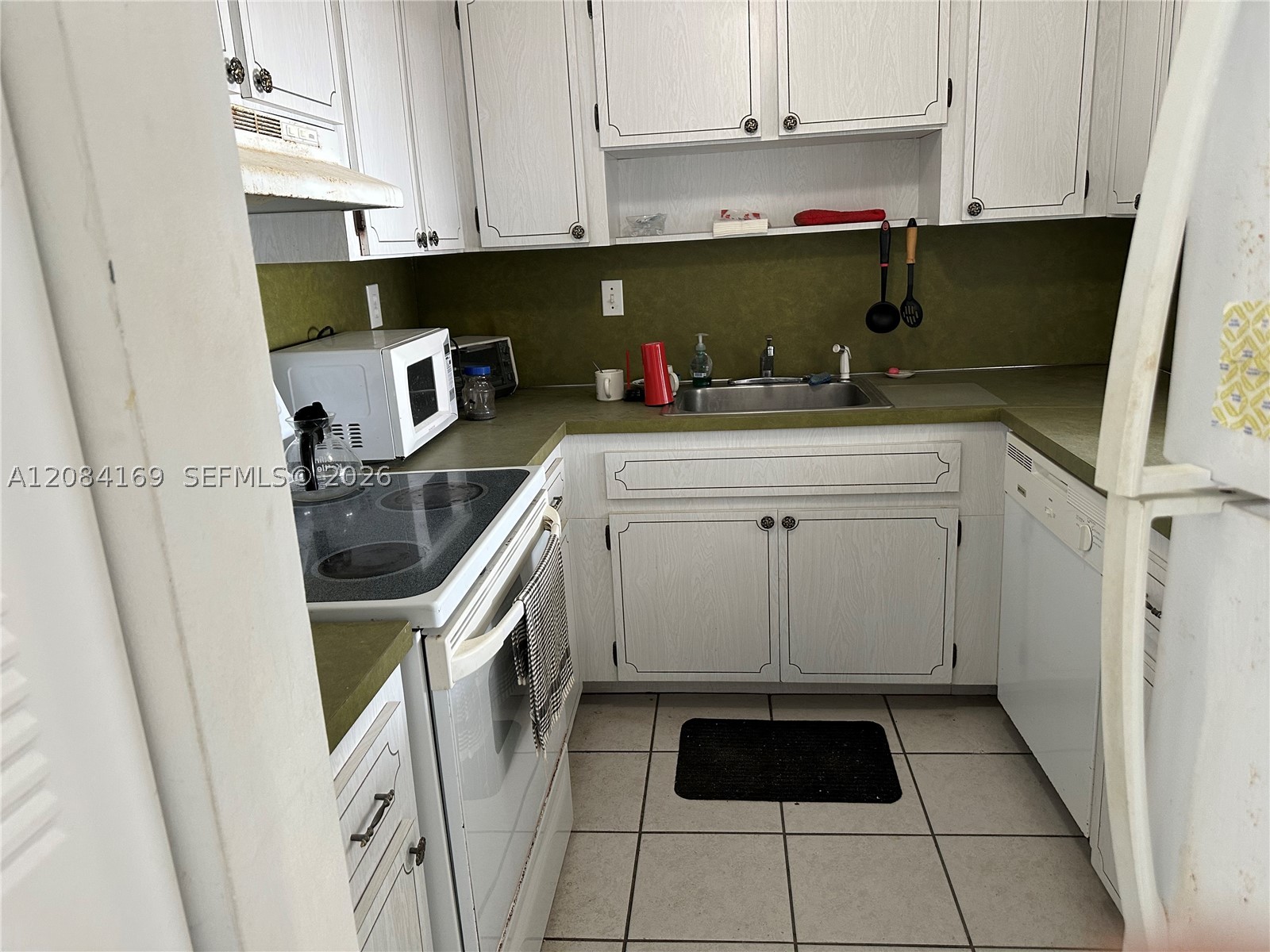 North Miami Beach photo 5