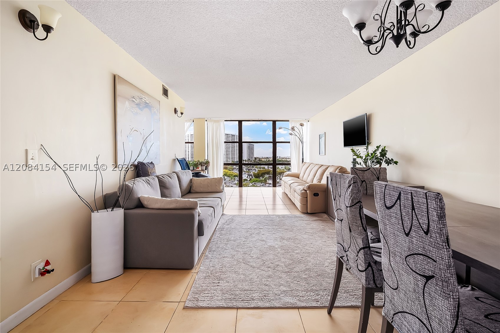 Hallandale Beach photo 1