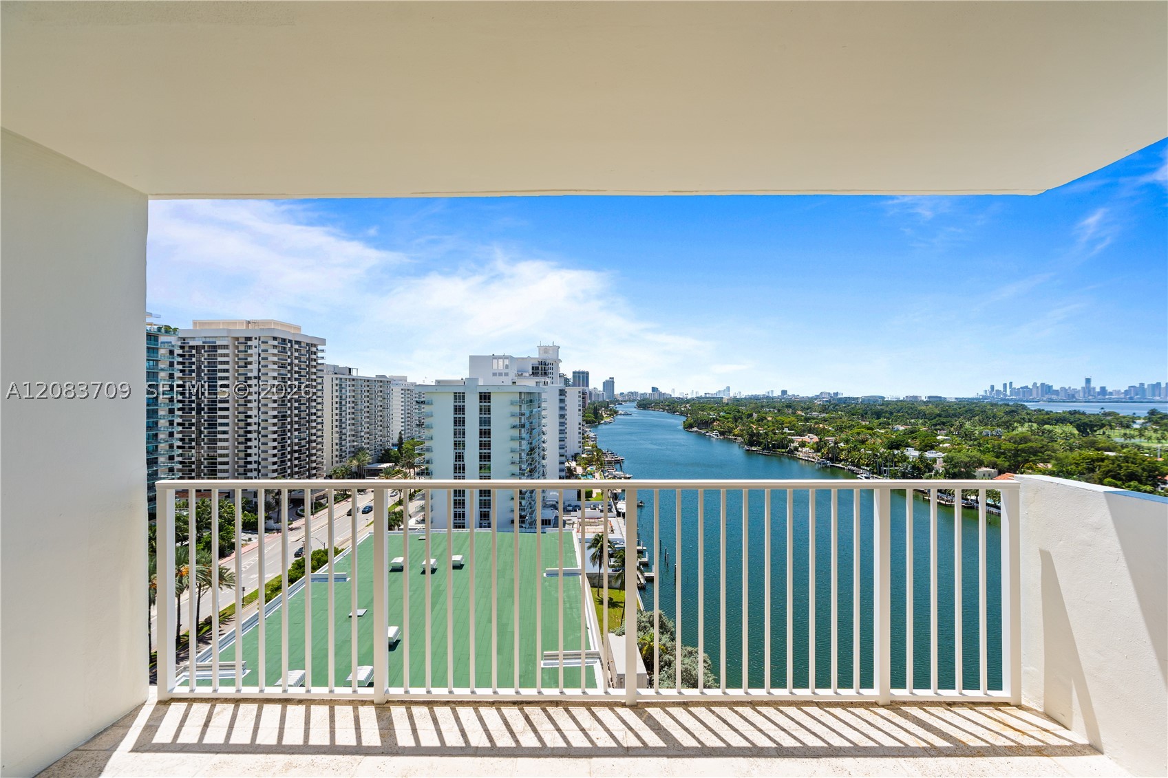 Miami Beach photo 1