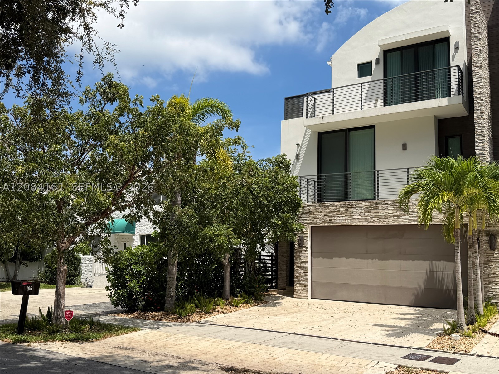 Fort Lauderdale photo 1