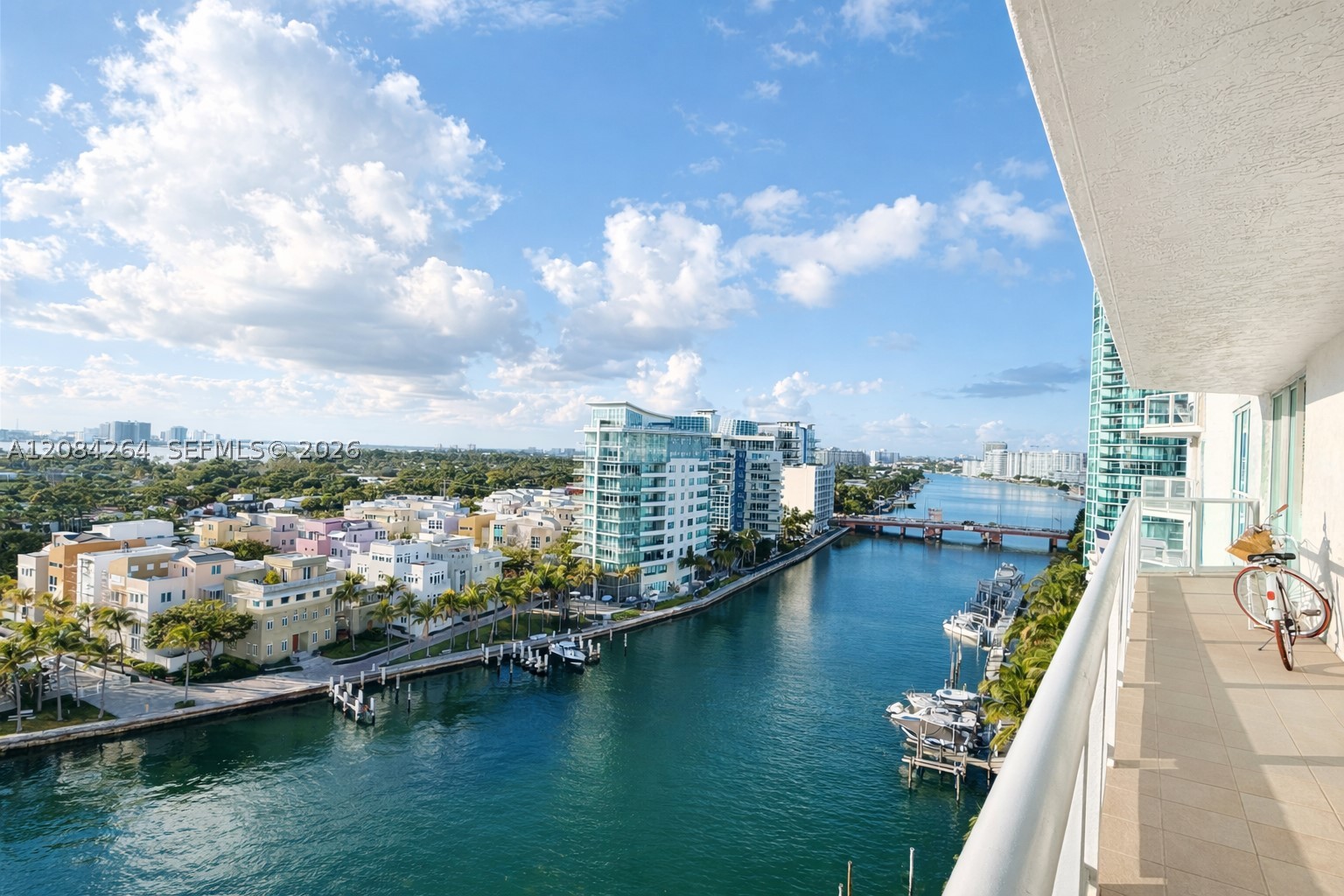 Miami Beach photo 2