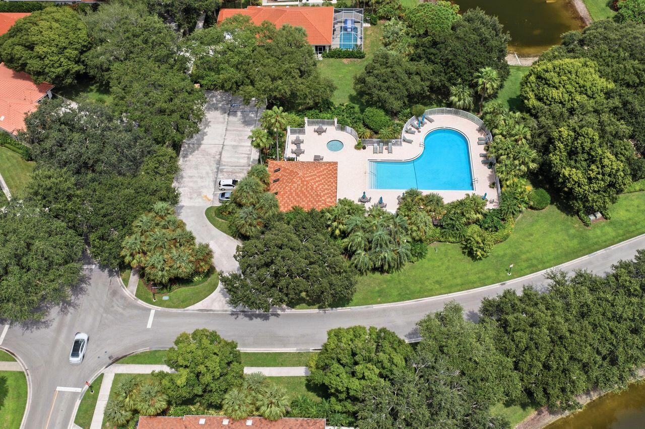Palm Beach Gardens photo 3