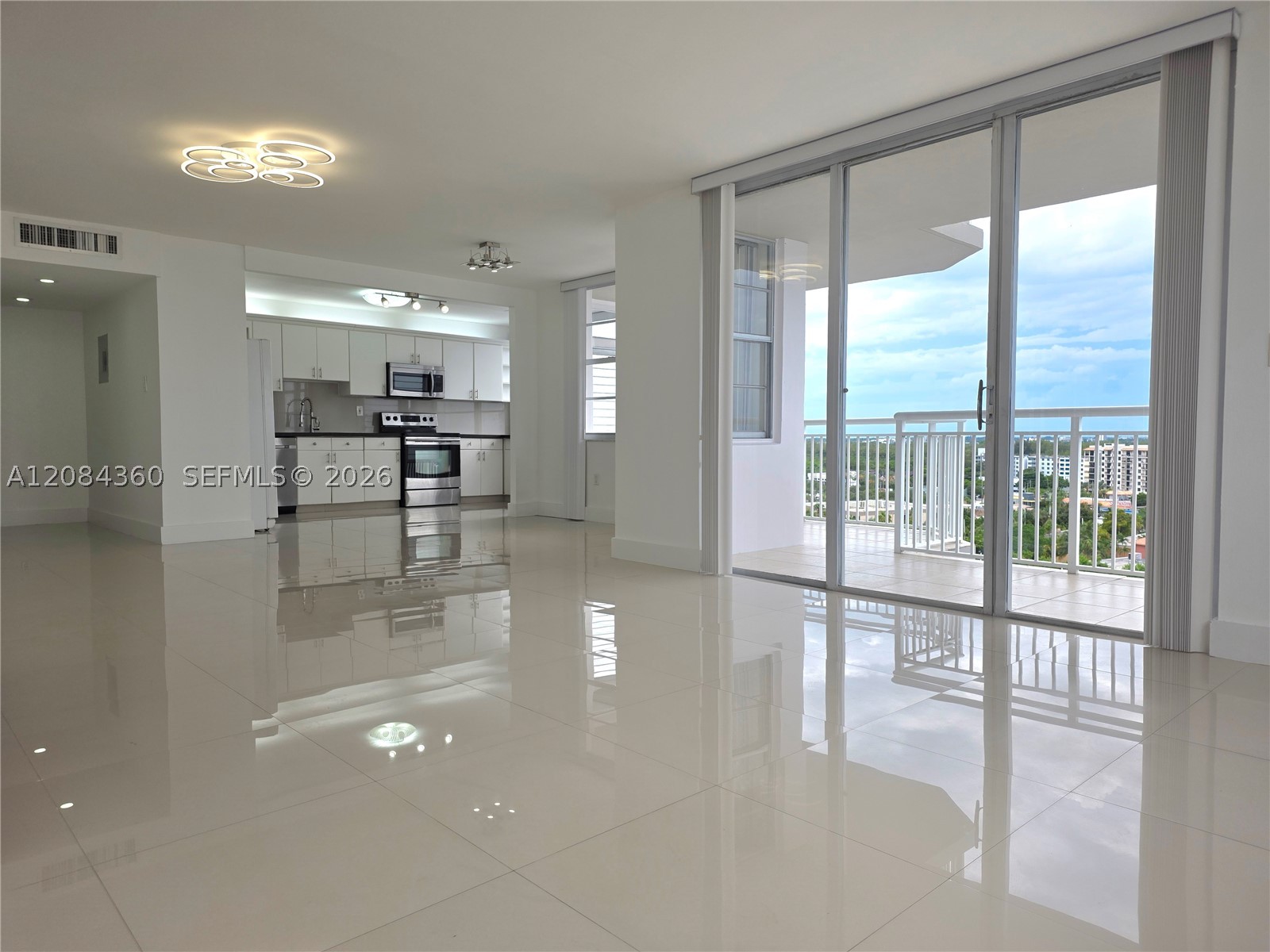 Aventura photo 4