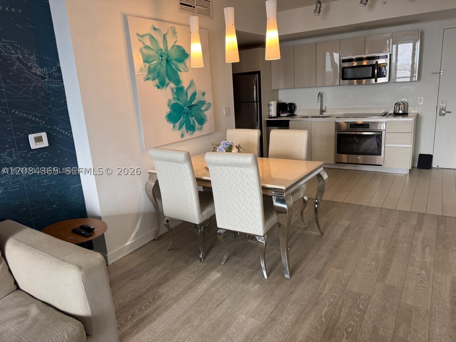 Hallandale Beach photo 5