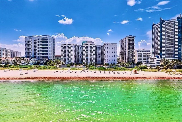 Miami Beach photo 2