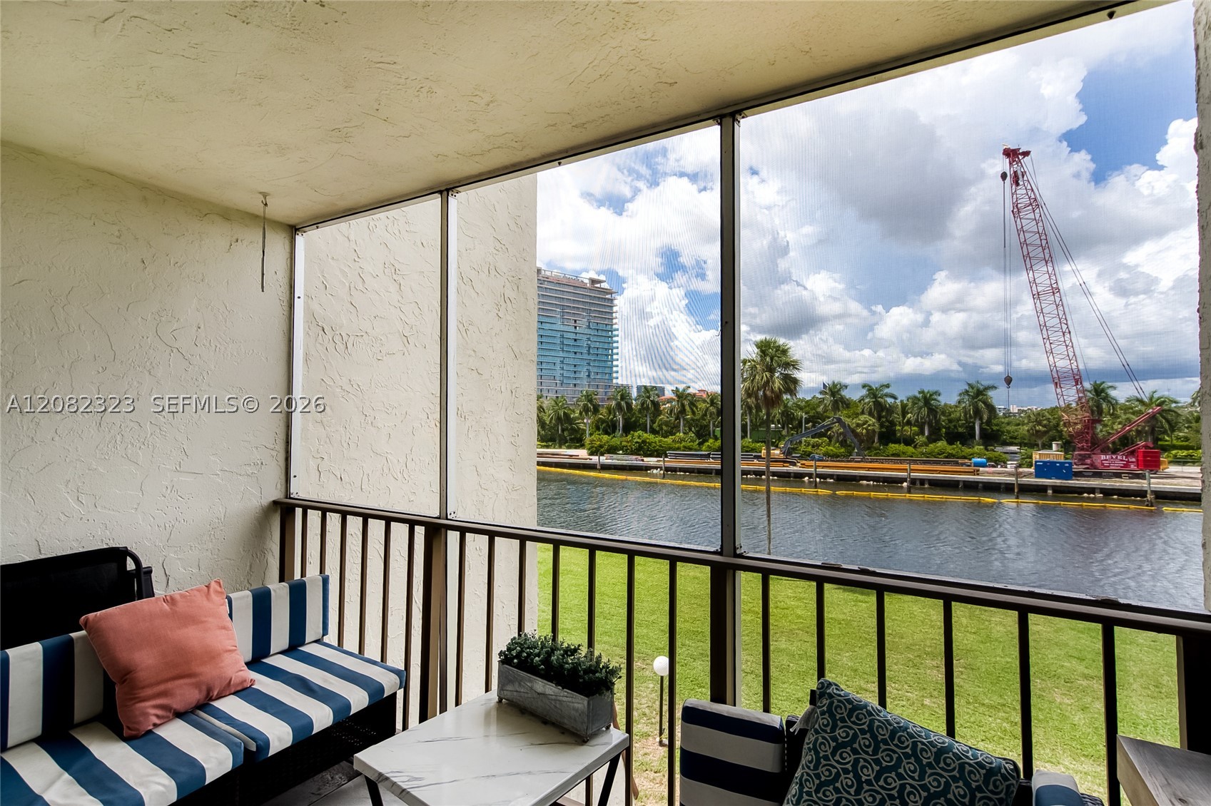Hallandale Beach photo 1