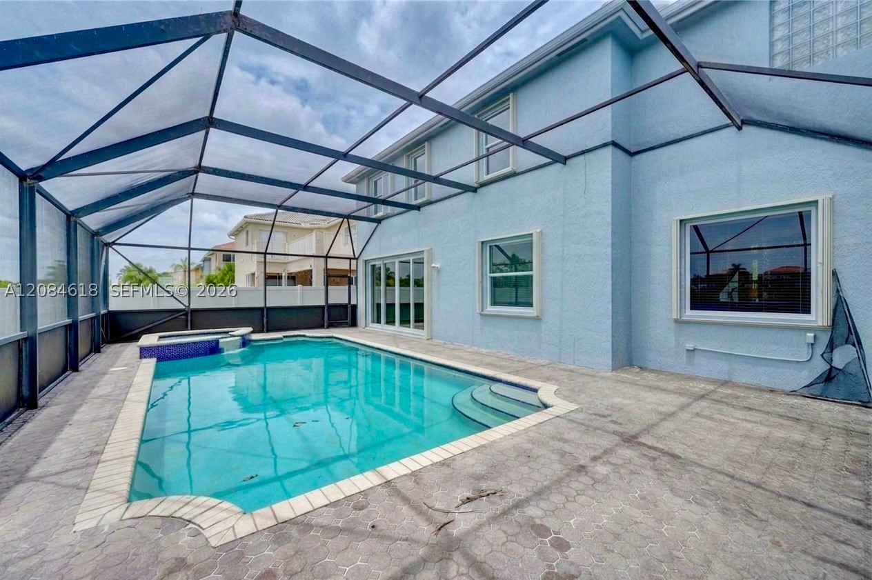 Pembroke Pines photo 3