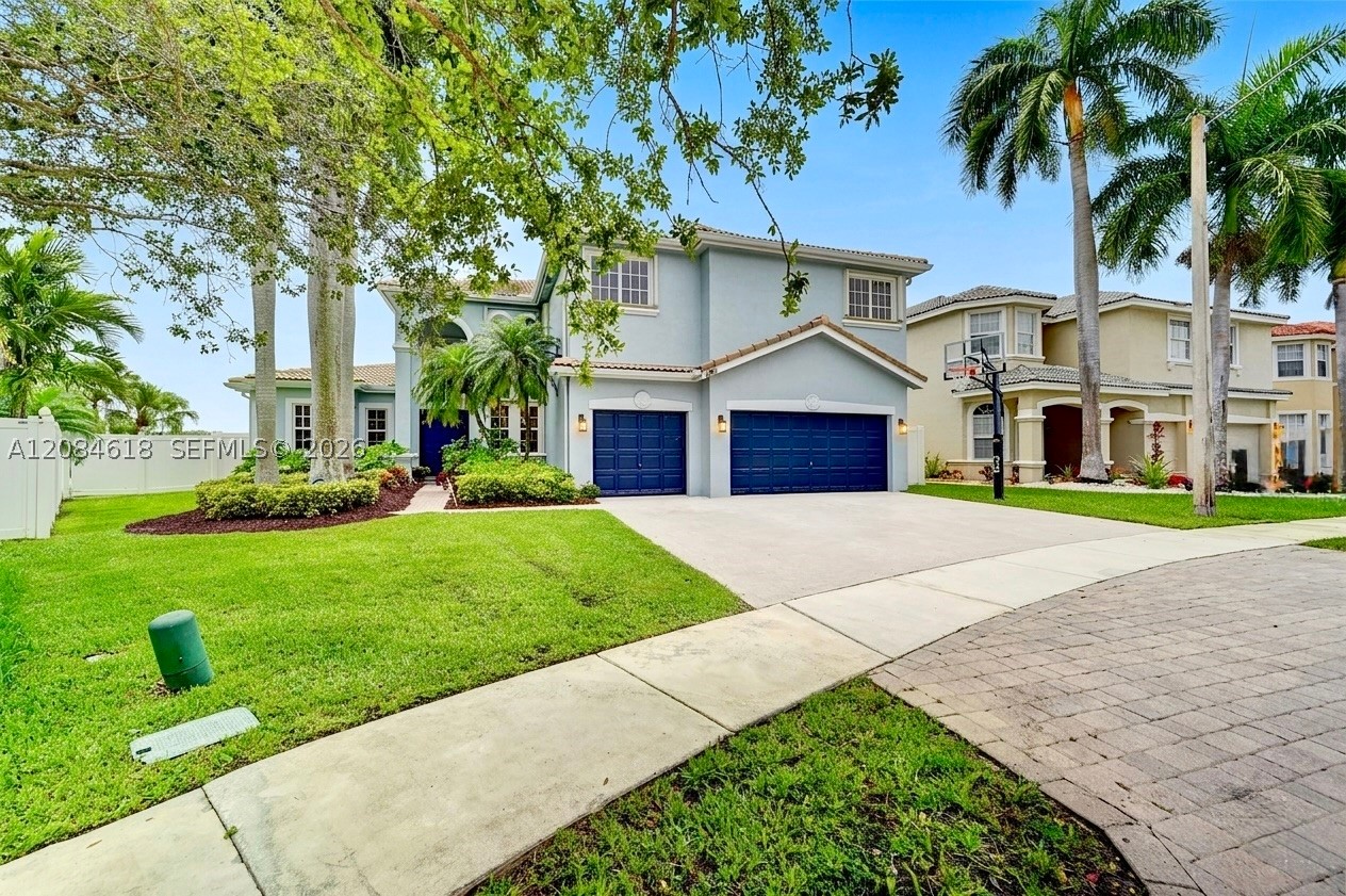 Pembroke Pines photo 5