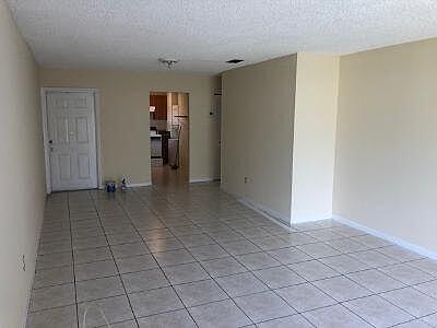 Hallandale Beach photo 4