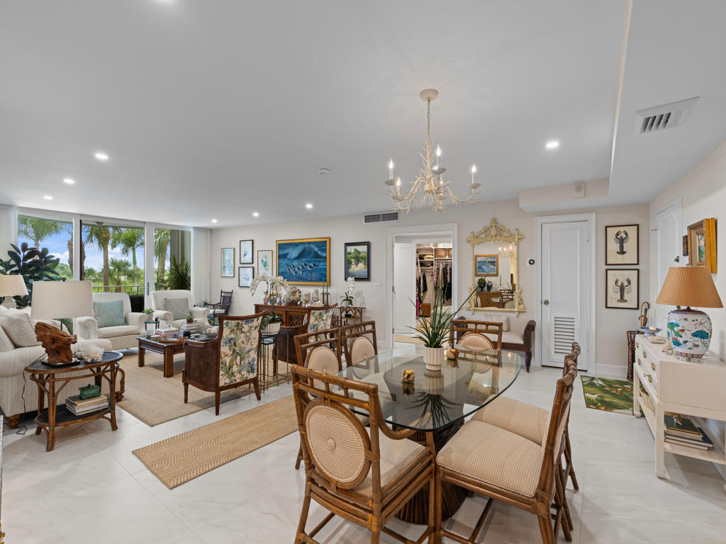 Palm Beach photo 5