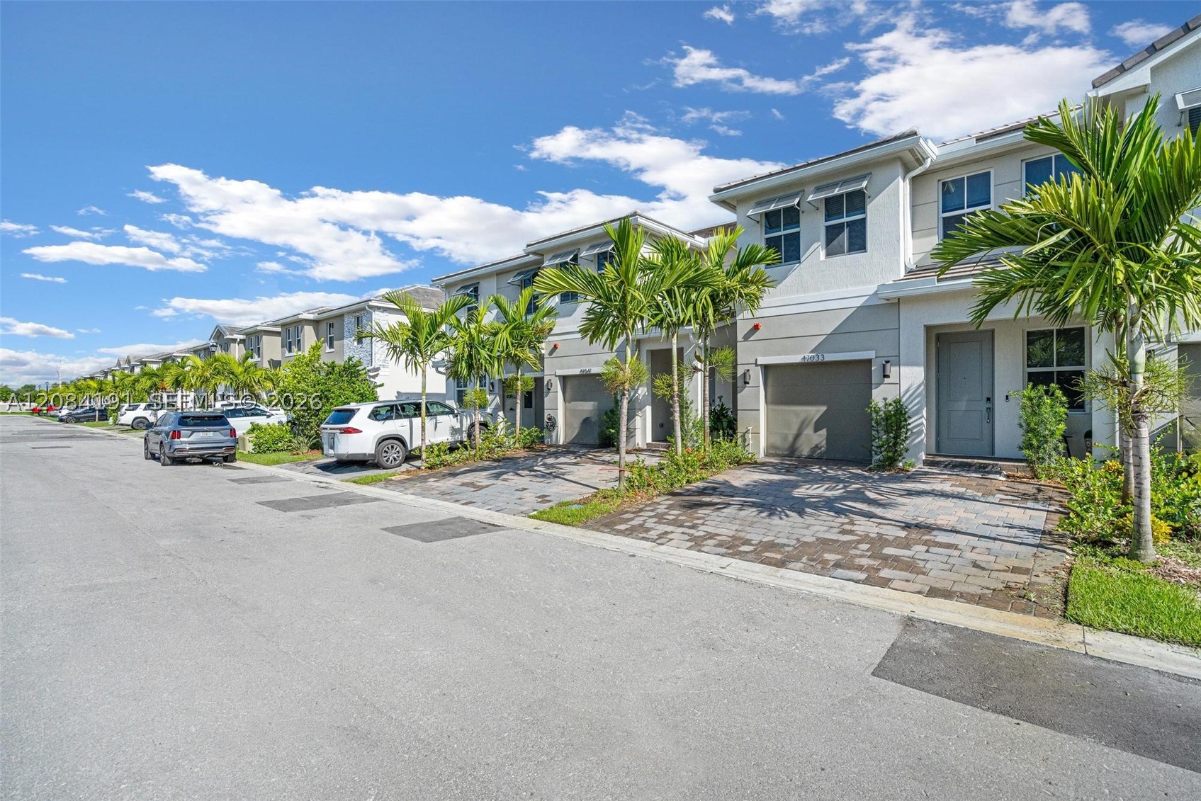 Pembroke Pines photo 2
