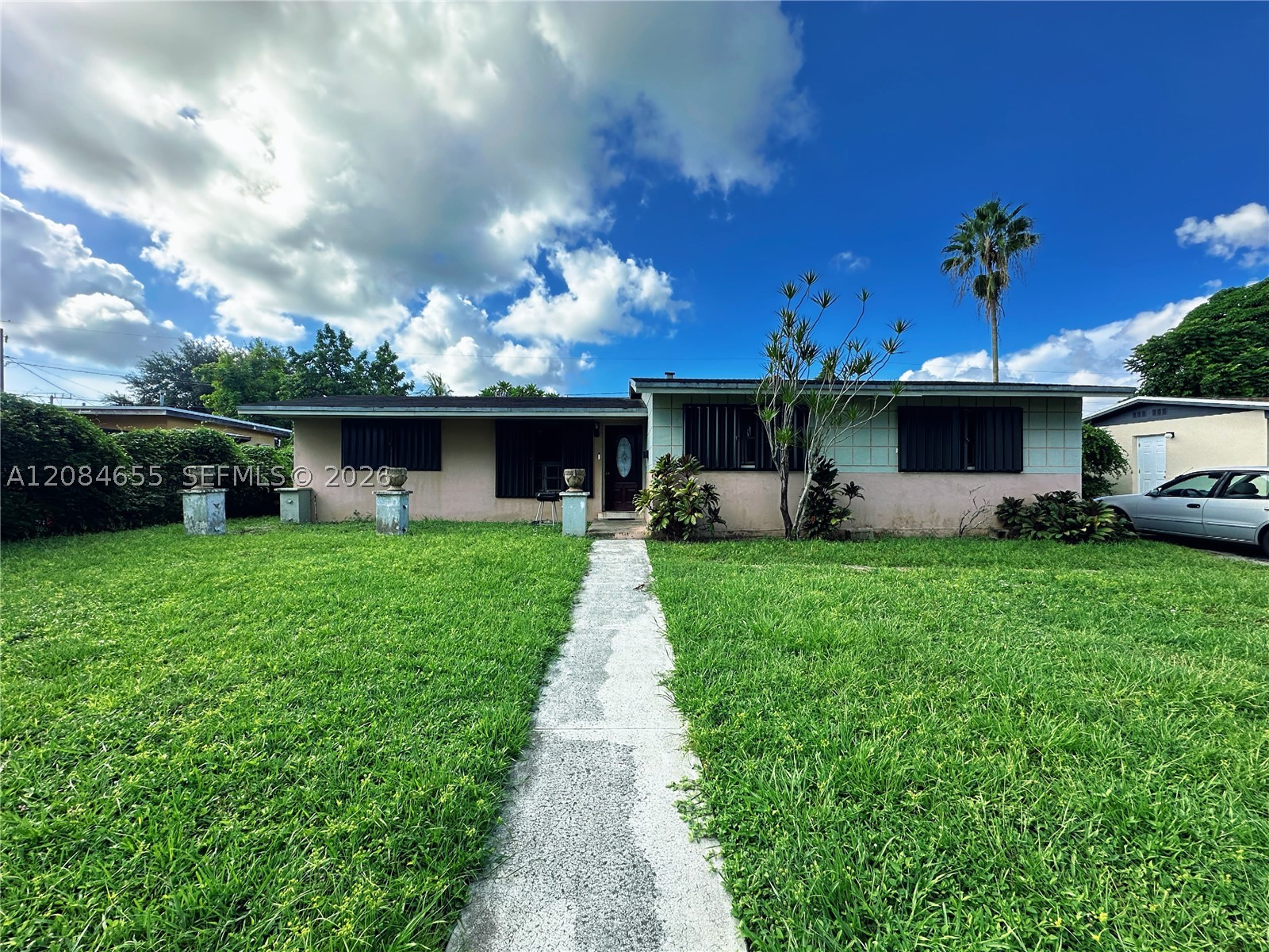 Miami Gardens photo 1