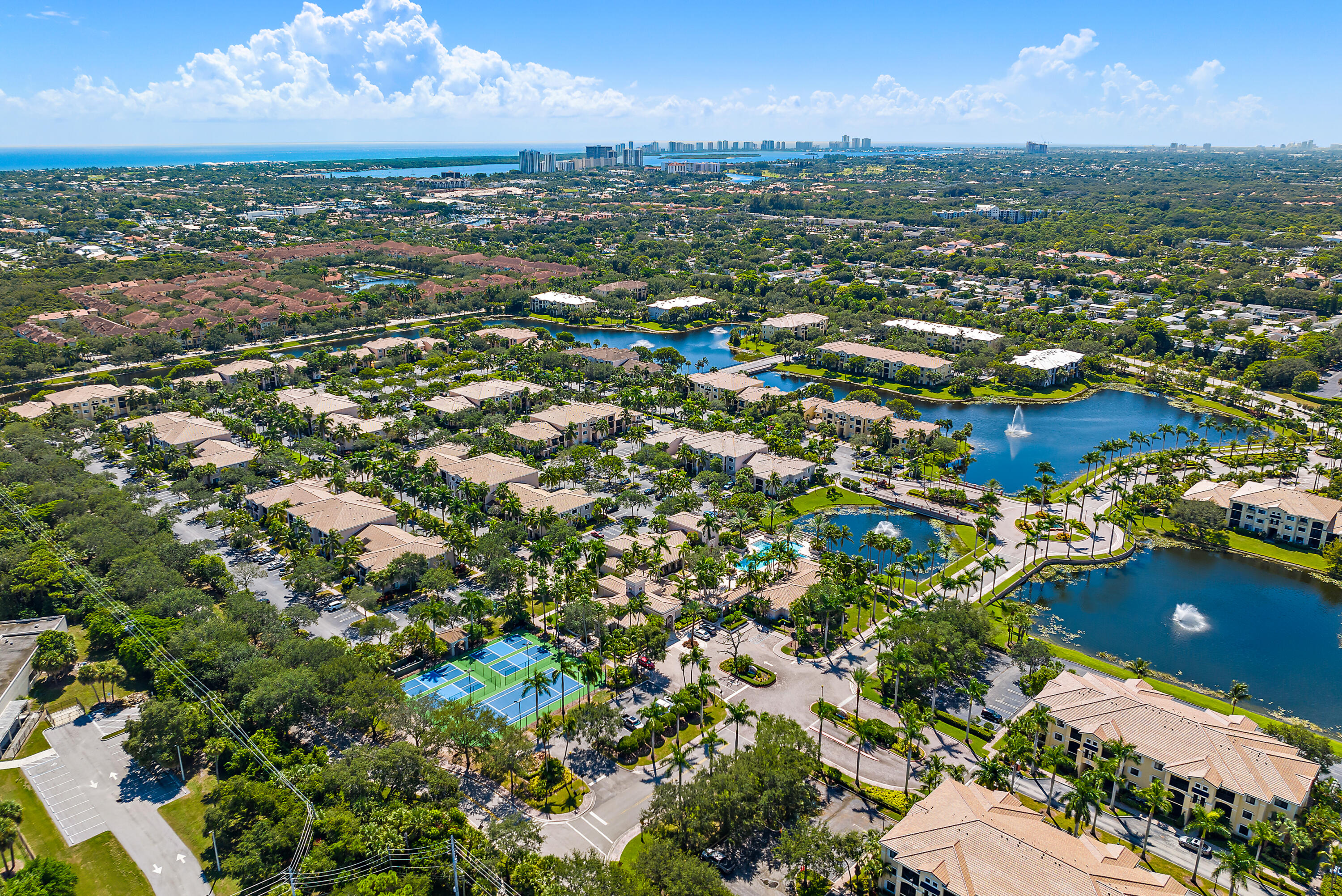 Palm Beach Gardens photo 1