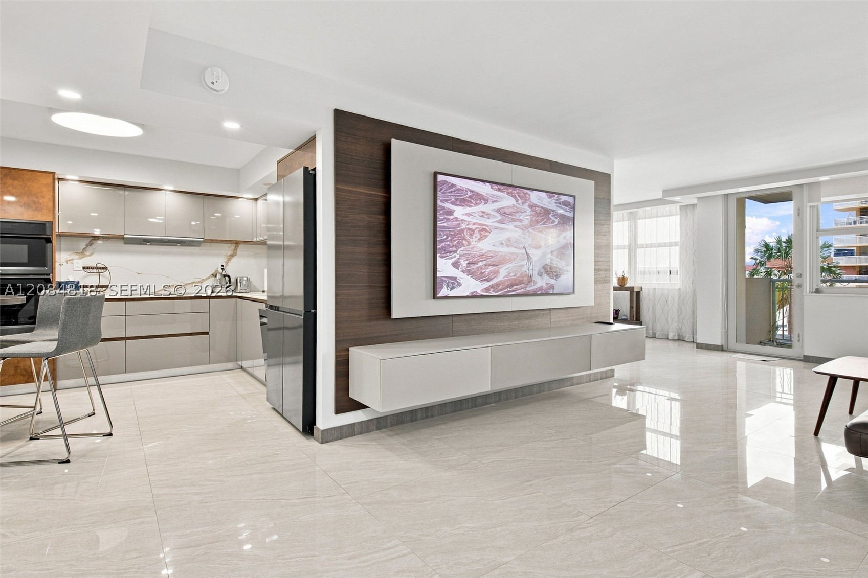 Sunny Isles Beach photo 1