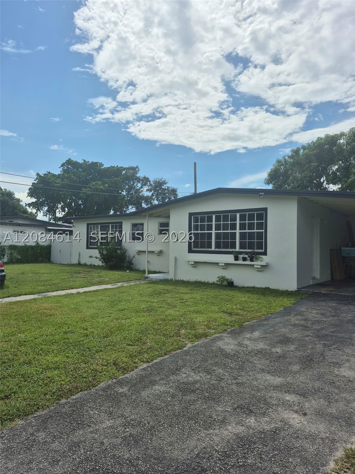 Miami Gardens photo 2