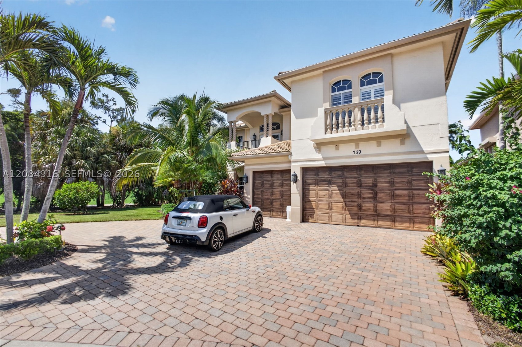 Palm Beach Gardens photo 2