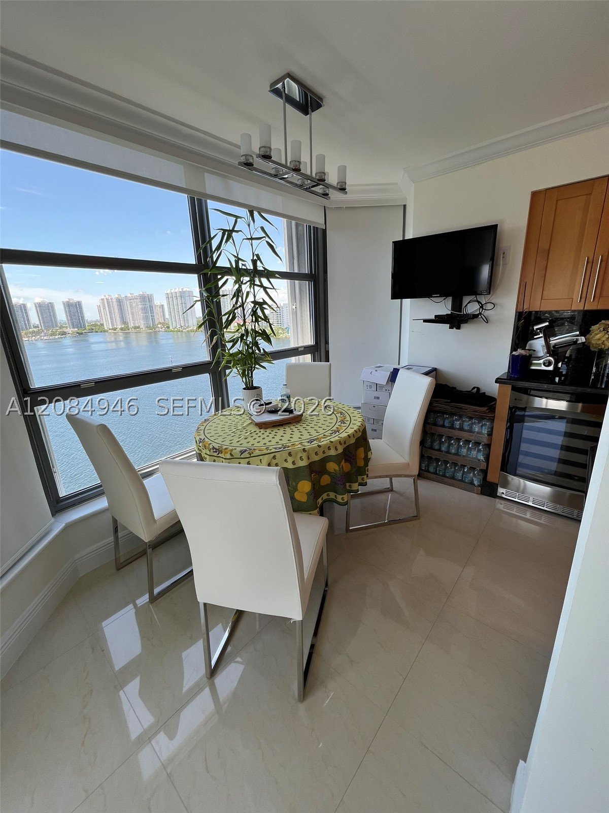 Aventura photo 4
