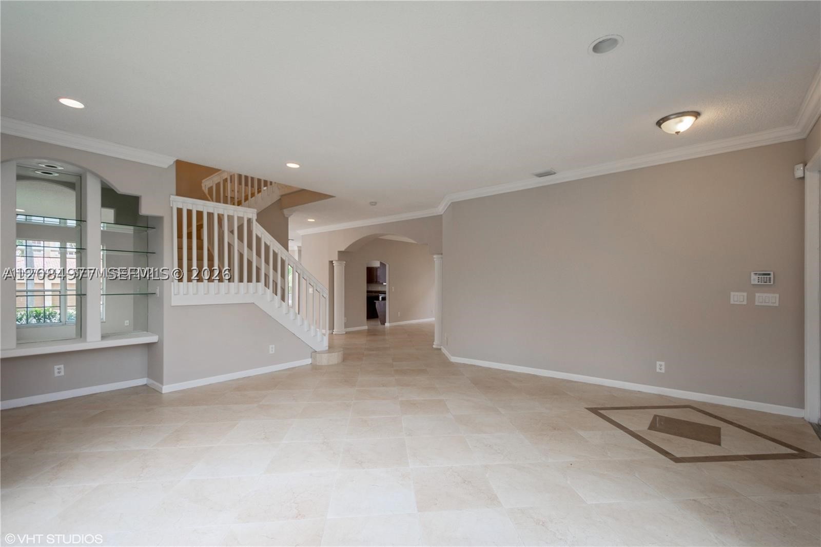 Miramar photo 2