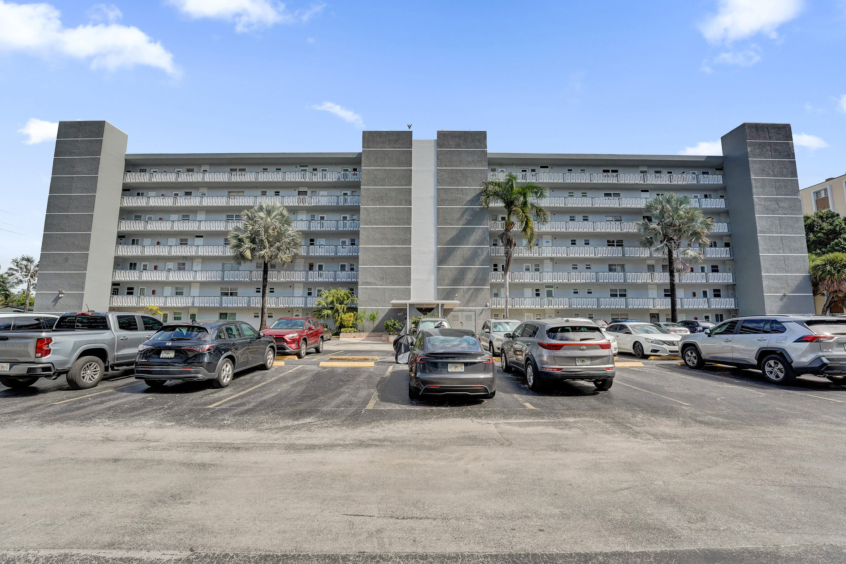 Hallandale Beach photo 5