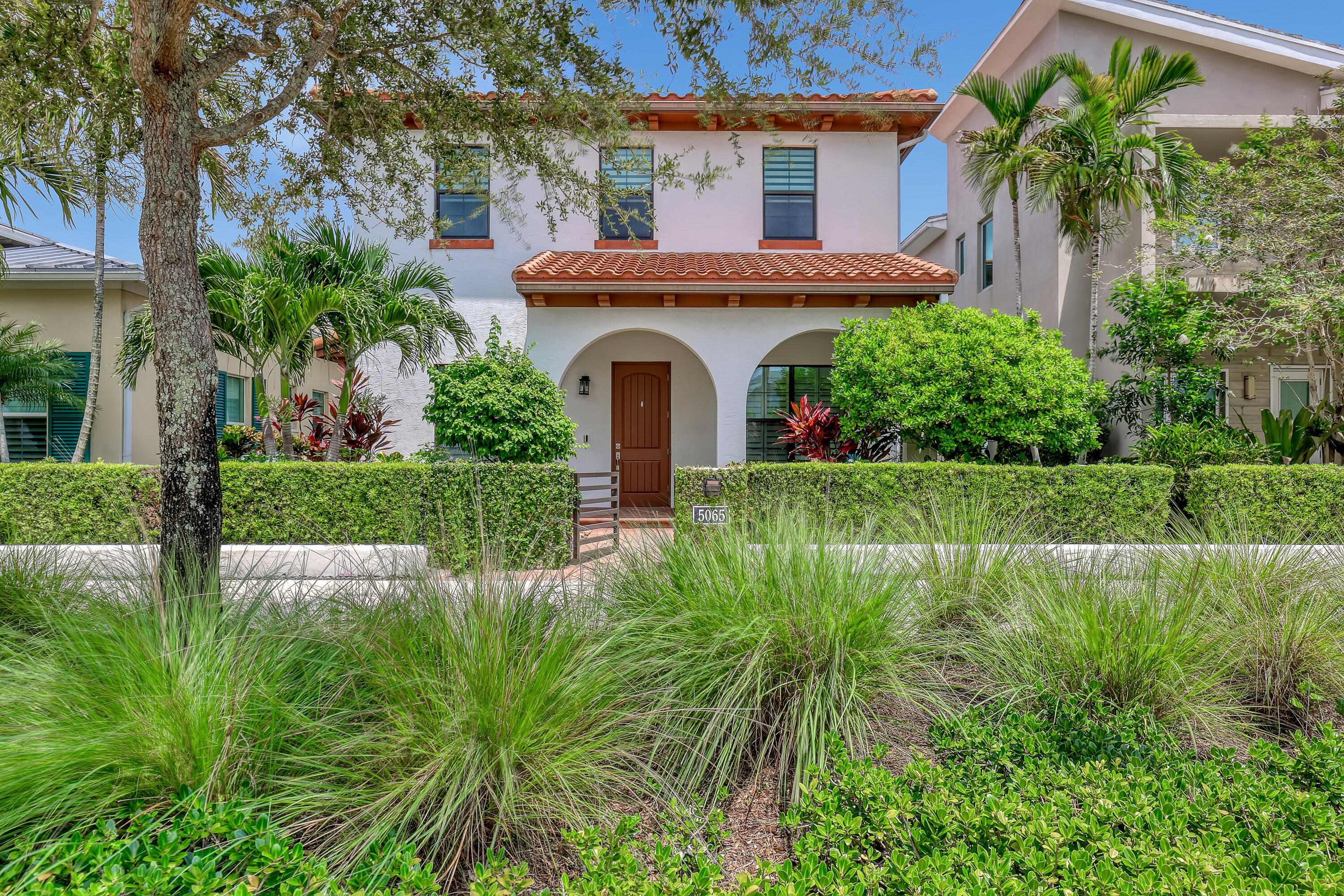 Palm Beach Gardens photo 1