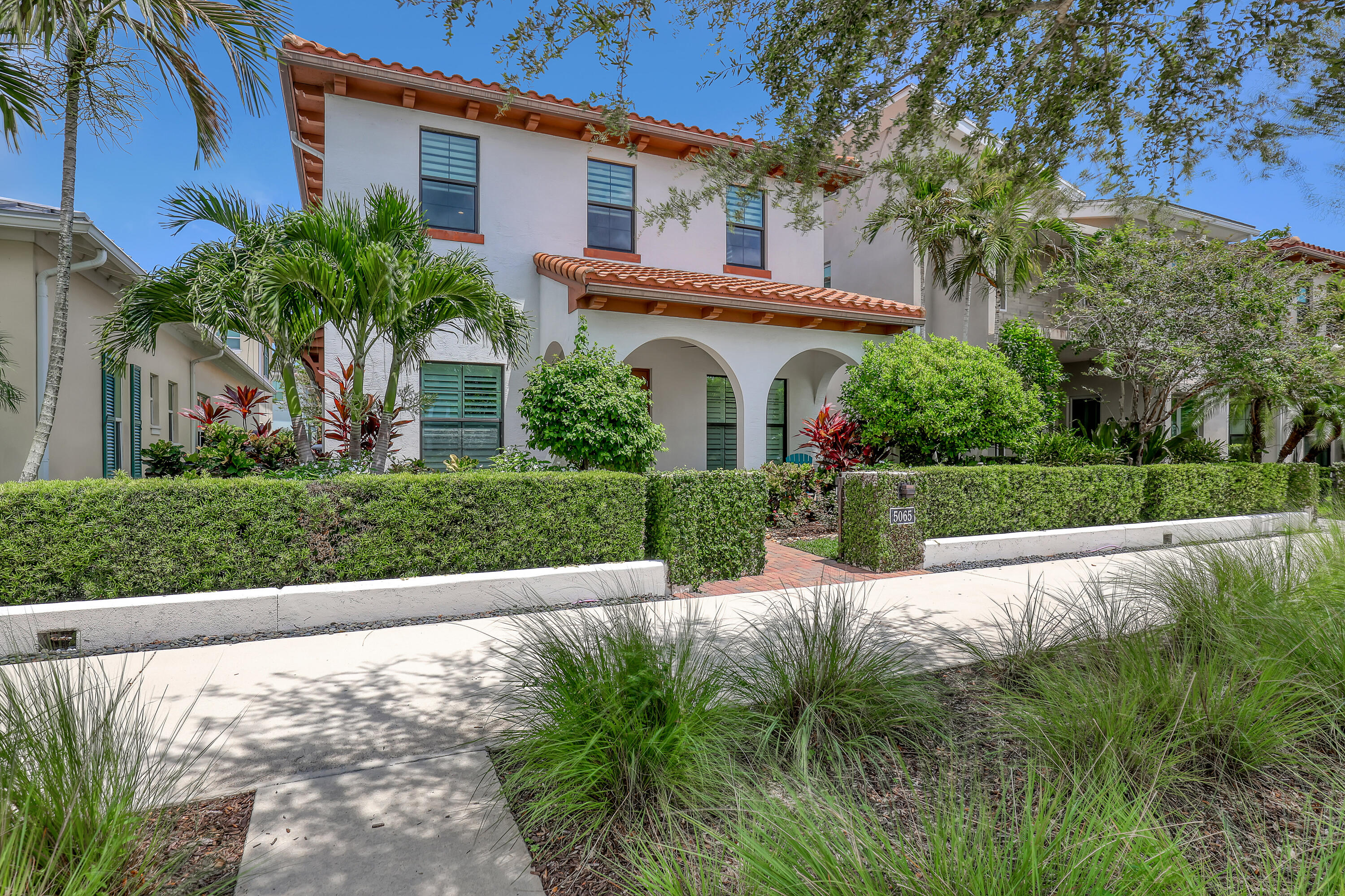 Palm Beach Gardens photo 2