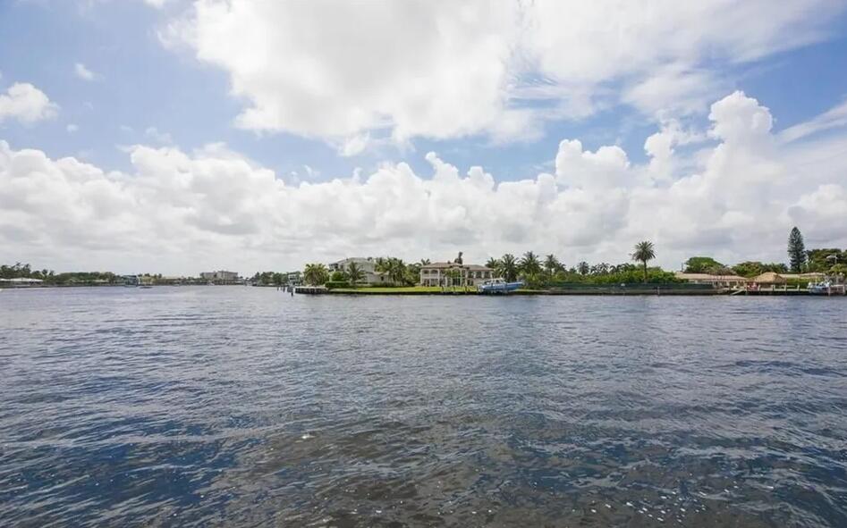 Pompano Beach photo 2