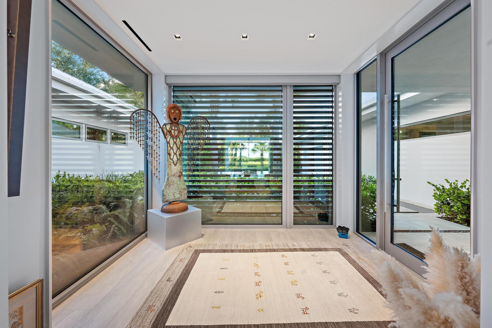 Palm Beach Gardens photo 4