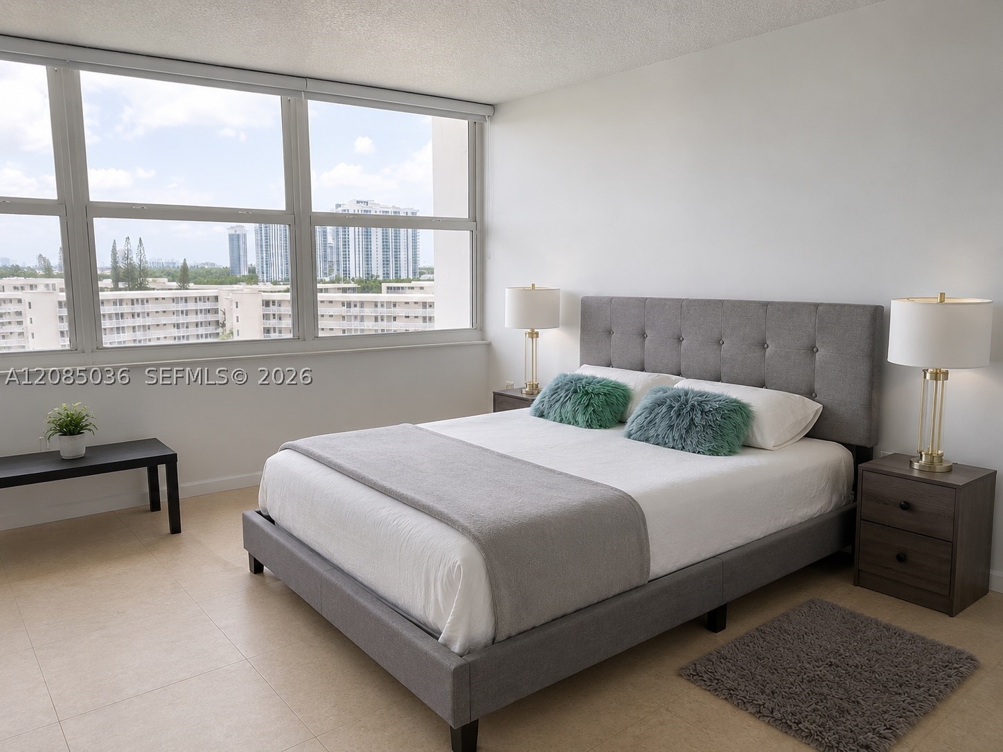 Aventura photo 3