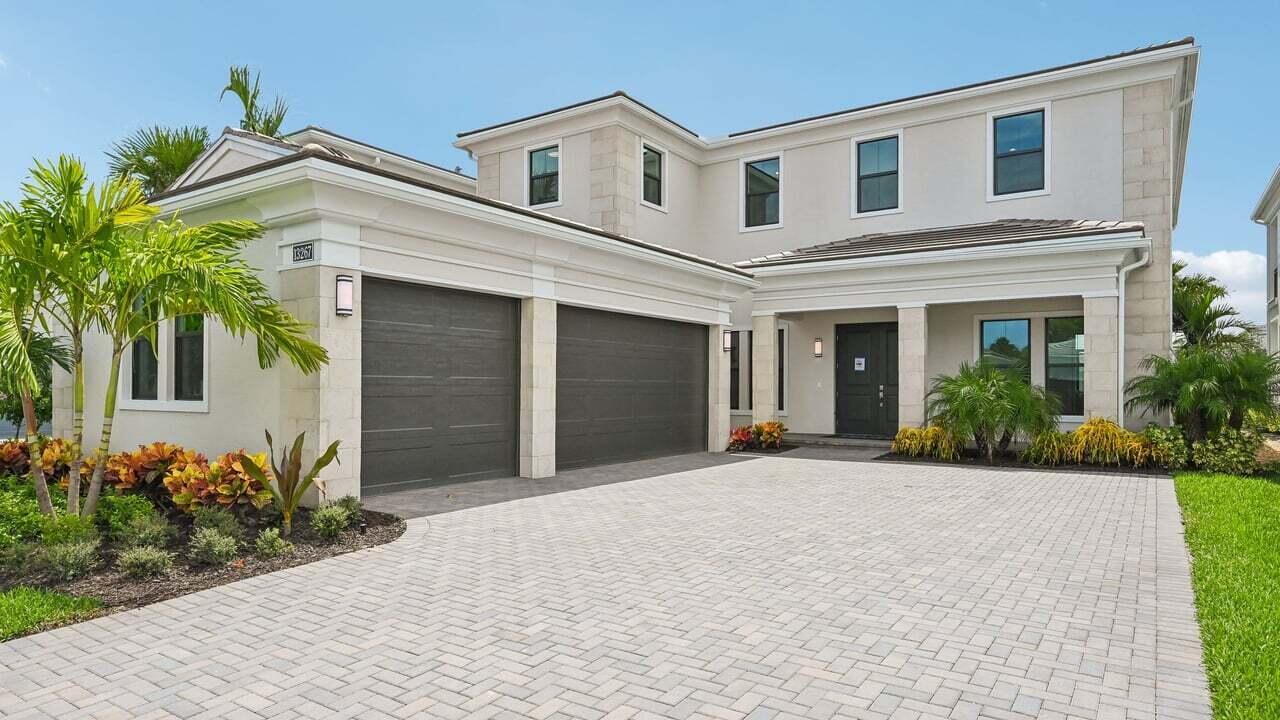 Palm Beach Gardens photo 1