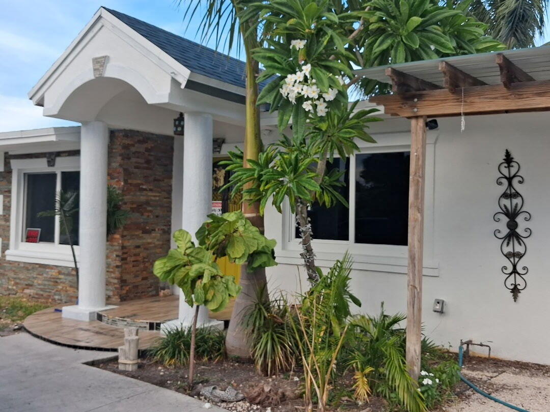 Pompano Beach photo 1