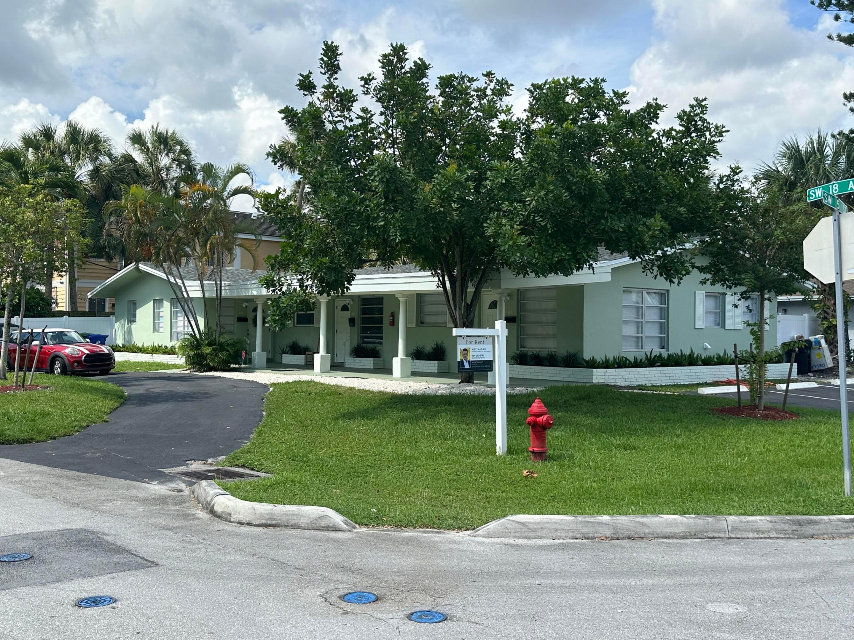 Fort Lauderdale photo 1